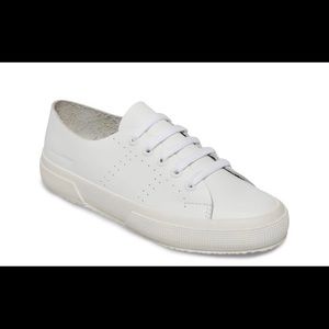White Leather Supergas